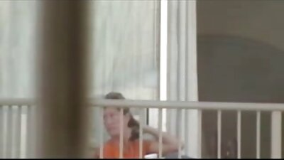 Steamy pirang lagi pindho penetrated dening loro amba-dicked bolo