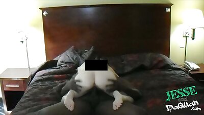 Seksi lady nemu pindho penetrated lan gaped ing hard wong telu bebarengan pemandangan