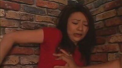 Hot Asian cah ayu iki njupuk gangbang saka sawetara gedhe ireng wong