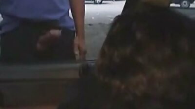 Mesum brunette nuduhake cowgirl skills lan ngisep amba zakar